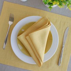 Yellow linen napkins set / Cloth napkins / Custom dinner napkins / bridal shower napkins bulk / wedding table linens
