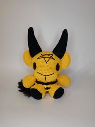 Bee baphomet plush, Plushie demon, Kawaii decor, Gothic spooky toy, Cute and creepy demon plush, Halloween gift