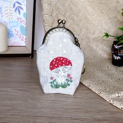 Small Coin Purse, Mushroom Wallet, Handmade Trinket, Textile Bag