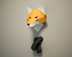 DIY paper Fox with paws, polygonal animal trophy, papercraft pattern, craft project, make your own origami statuary