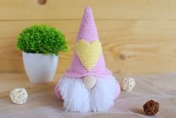 Crochet gnome heart is interior toy. Valentine gnome is best friend gift or cute home decor.