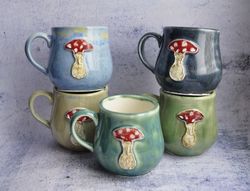 Mushroom mug 8oz, handmade ceramic Amanita tea cup, fairy mug 250ml, toadstool mug, goblincore mug, cottegecore mug.