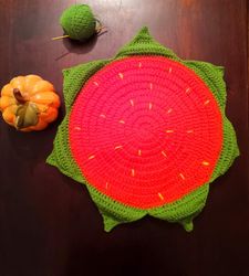 Cat bed, strawberry crochet, hand made