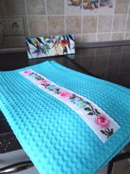 Kitchen towels, Floral Vintage design, Embroidered hand towel, Tea towel, Waffle towels