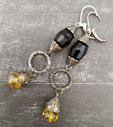 bohemian earring GEOMETRIC withe beads of glass. womens jewelry gift, minimalistic jewelry, soul sister gift, black extr