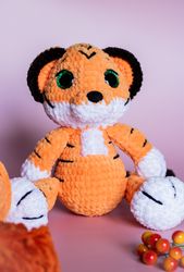 Tiger toy, plush tiger, crochet tiger, stuffed animal tiger, crochet plush toy, safari nursery decor, crochet animals