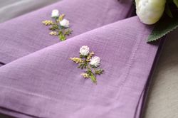 Hand embroidered linen napkins, floral cloth napkins, purple cloth napkins, dinner napkins embroidered 18"