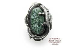 Silver handmade  ring Size 8 (18)  with natural landscape green moss agate salamander