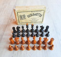 Artel made Russian chessmen vintage, Old wooden Soviet chess pieces set 1950s