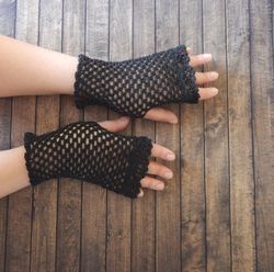 Lace fingerless gloves Black gloves Victorian gloves Crochet fingerless gloves Witch black gloves