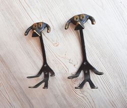 Dog metal wall hanger hooks vintage