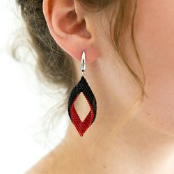 Black dangle leaf seed bead earrings for women, best beaded elegant earrings for sensitive ears, birthday gift for wife