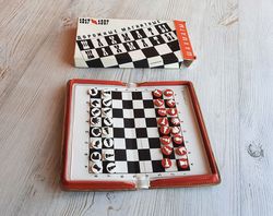 SIMZA vintage Russian magnetic chess - Soviet travel pocket chess 70th anniversary of the USSR