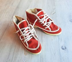 Vintage Poland womens red white footwear shoe sneakers