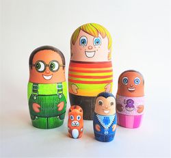 Higglytown Heroes Russian wooden nesting dolls - hand-painted Matryoshka toy