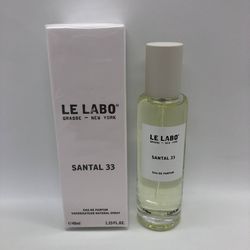 Le Labo Santal 33 (40 ml / 1.33 fl.oz) Eau de Parfum / Tester