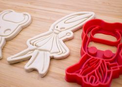 Hollow Knight cookie cutter.  Set 2 pc