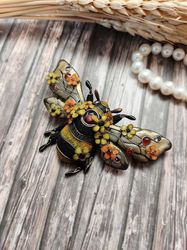 Bumblebee brooch, bee brooch, insect brooch, black and yellow insect jewelry, handmade jewelry