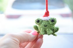 frog Christmas tree decor, xmas frog gift for mom, frog lovers gift for roommate, christmas hat frog KnittedToysKsu