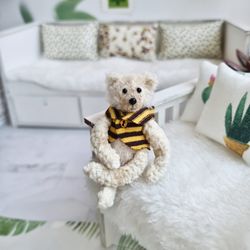 6 cm mini crochet teddy bear with vest. Crochet miniature collectible dollhouse miniature. Pet For Blythe Pullip Xiaomi.