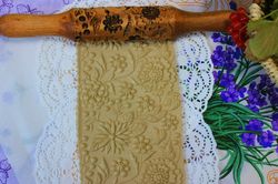 Rolling pin - embossed rolling pin - wooden rolling pin - with flower