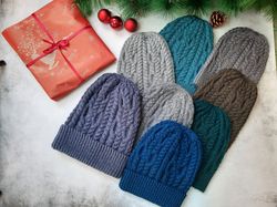 Christmas gift idea for women, handmade gift, warm gift, beanie hat