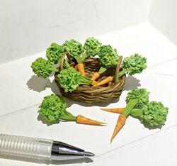 Dollhouse miniature 1:12 basket with carrots, sweet orange carrot