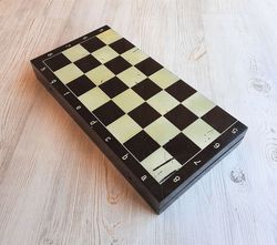 Hard Soviet chess board carbolite - Russian folding chess box vintage