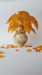 Souvenir. Amber wood. A small tree. The sunstone. The sacred tree. Custom Made.