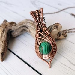 malachite necklace. wire wrapped copper pendant with malachite.
