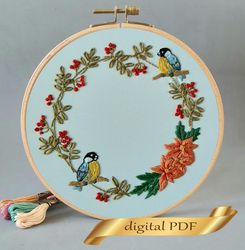 Christmas wreath pattern pdf embroidery, Bird embroidery DIY