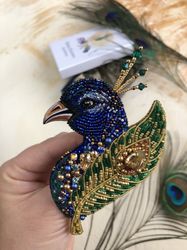 Brooch peacock