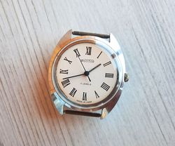 Wostok 17 jewels Soviet mens watch wind up - Vostok Roman dial mechanical wrist watch made in USSR