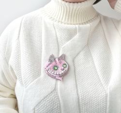 Pink Cheshire cat beaded brooch for fairystyle lover