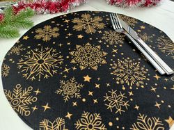 Black christmas placemats set of 6, 4 or 2, washable round placemats, round table placemat, black placemats winter