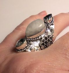 Stunning 925 Sterling Silver Moonstone Ring