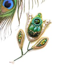 Tilip brooch, flower brooch, brooch pin, beaded brooch, mothers day, gift for friend, handmade gifts, brooch, flower