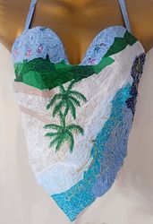 Tropical beach crop top in form of heart.