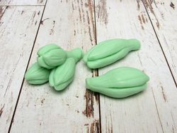 Lily buds (3 cavity mold) - silicone mold