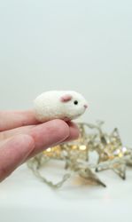 Tiny needle felted guinea pig, white guinea pig, miniature pet portrait figurine