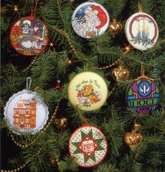Vintage 7 Round Christmas Ornaments 21 cross stitch pattern PDF Classic Holiday Designs Instant Download