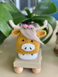 Marshmallow mug cap cow with flowers and horn