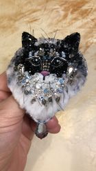 Cat handmade brooch cat in beads