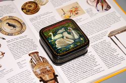 swans lacquer box decorative jewelry box with birds to order
