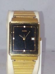 Rado Quarts Rare Swiss Men's Black Dial And Date Vintage Beautiful precious Watch.
