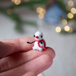 Christmas tiny Snowman handmade miniature, Baby Snowman crochet dollhouse toy, small Xmas gift for collector, Xmas decor