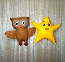 Twinkle Twinkle Little Star & More | Kids Songs | Super Simple Songs toy felt owl, star