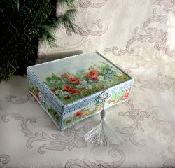 Tea box,Trinket Box,Boho box,Poppies Box,Glossy casket,Summer jewelry box,tea box,tea house,Tea Party,kitchen decor