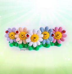 Smiling Flower Chamomile, Summer Flower, Multicolored Daisy, Interior Flower, Wild Flower Souvenir