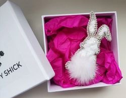 Bunny brooch, rabbit jewelry, rabbit pin, white Bunny jewelry